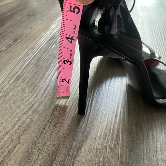 Saint Laurent 4” Heels Thin Strap Black Patent Leather Size 37 - Picture 4 of 8